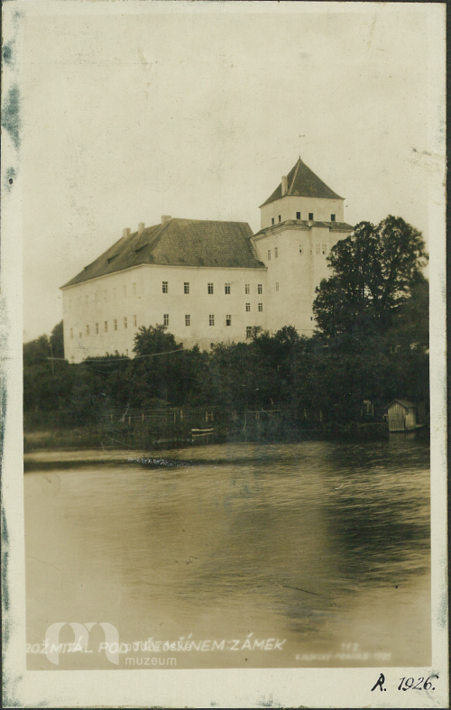 Rožmitál pod Třemšínem - zámek