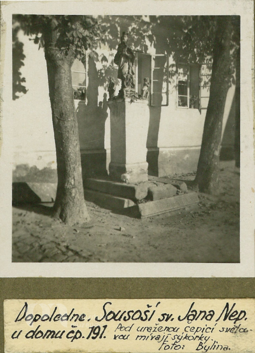 Sousoší svatého Jana Nepomuckého