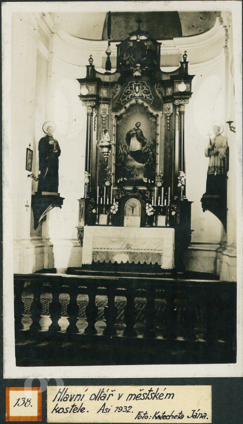 Oltář kostela sv. Jana Nepomuckého