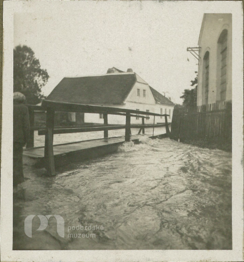 V Podmlýnské ulici