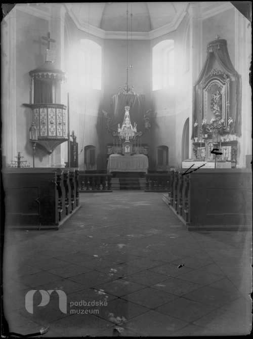 Městský kostel interiér