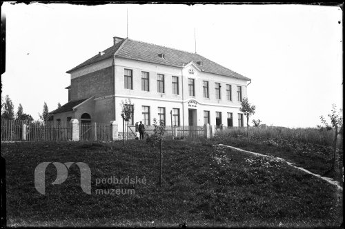 Škola ve Vranovicích