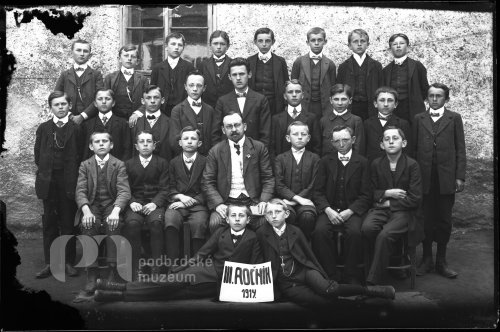 Školní fotografie 1919