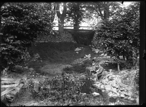 Pod hrází Podzámeckého rybníka