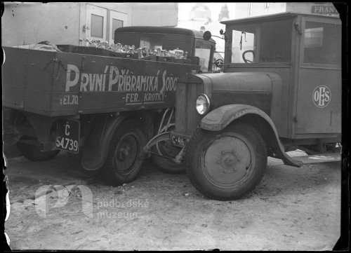 Havárie dvou dodávek