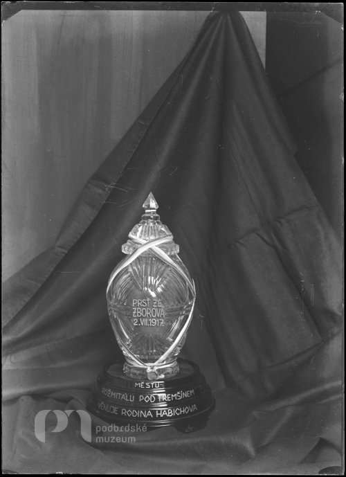 Prsť z bojiště u Zborova