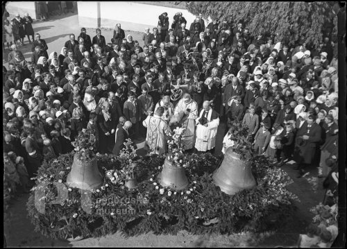 Zvony pro farní kostel