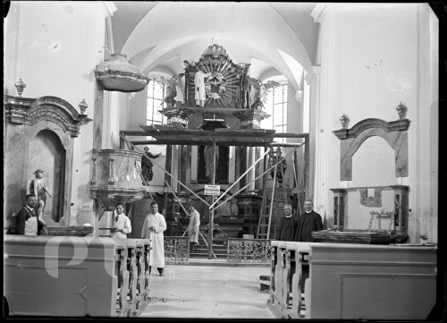 Farní kostel - interiér