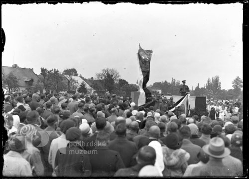 Odhalení pomníku padlým ve stětové válce 1914-18