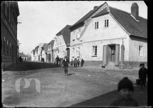 Domek hodináře Nového s božími mukami