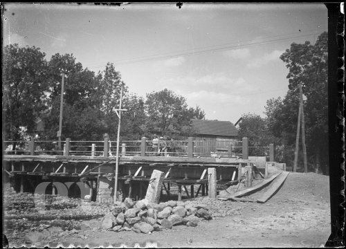 Stavba mostu ve Starém Rožmitále