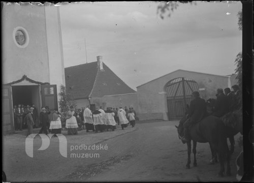 Procesí ve Starém Rožmitále
