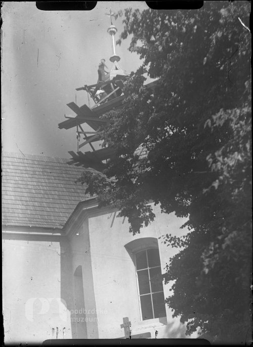 Oprava sanktusníku farního kostela