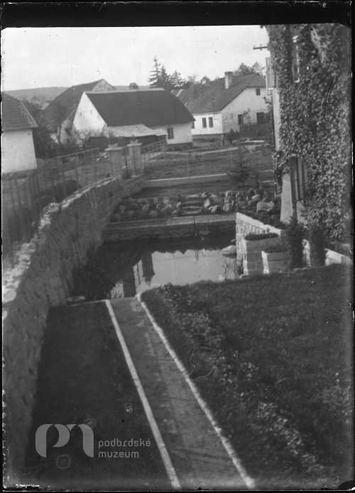 Stavba regulace řeky